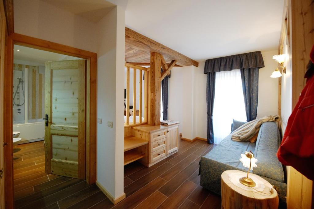 Cavallino Lovely Hotel Andalo Habitación foto